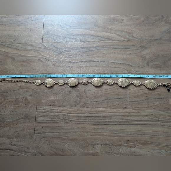 Princess Polly Gold Chain Belt - Picture 3 of 3